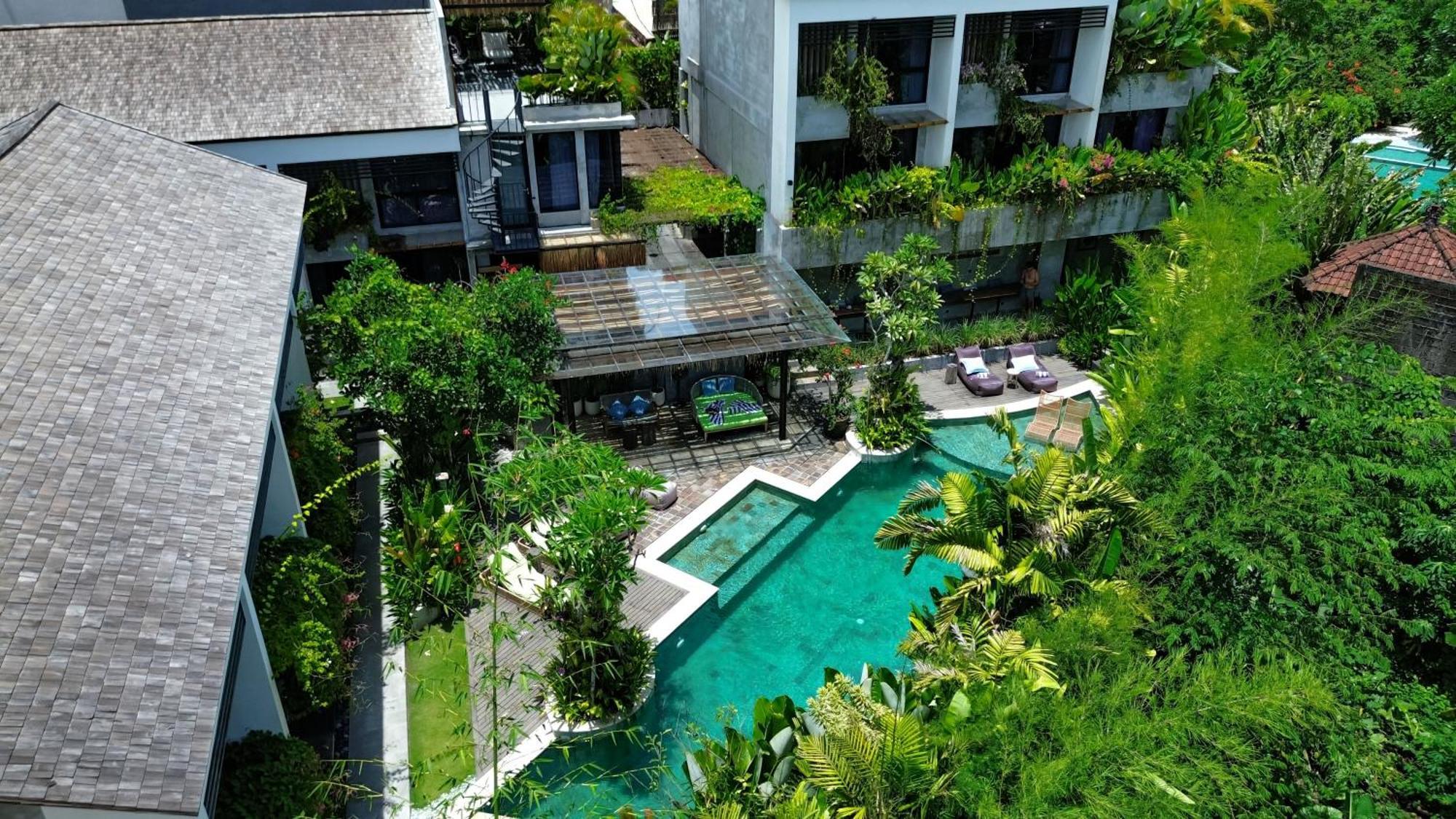 Apartment Leafy Lofts